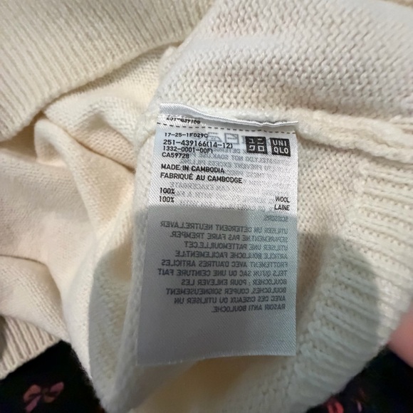 Uniqlo long sleeve wool top - Picture 4 of 4
